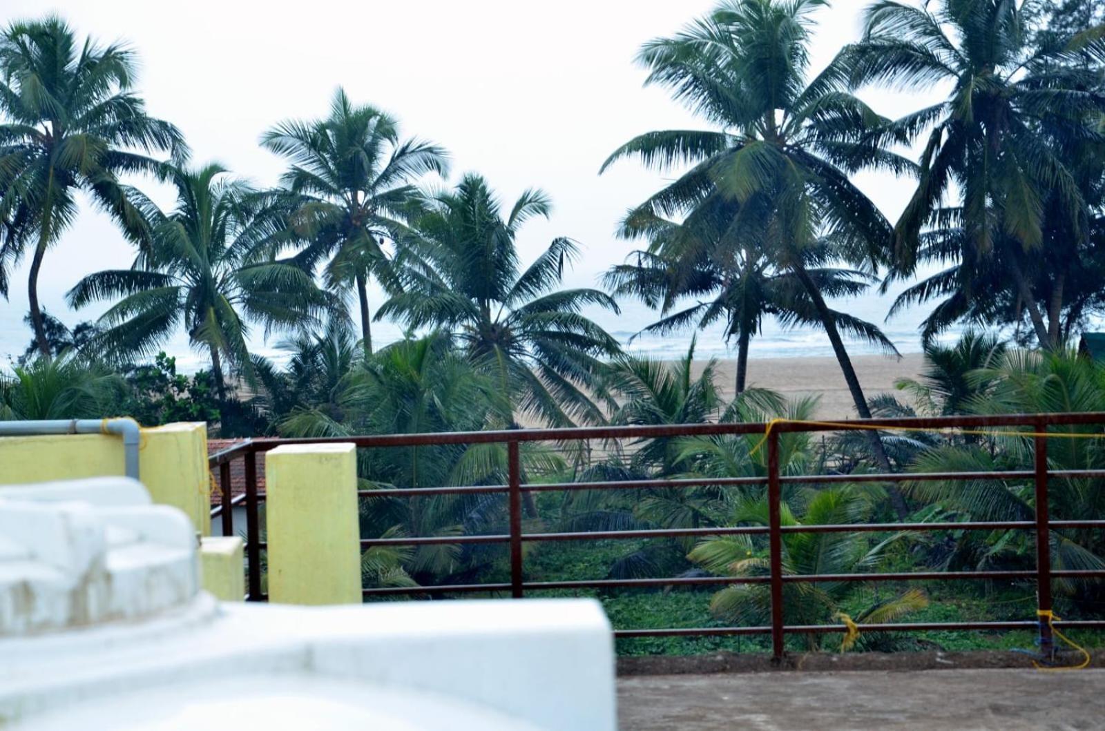 Kenchas Beach Resort Gokarna  Ngoại thất bức ảnh